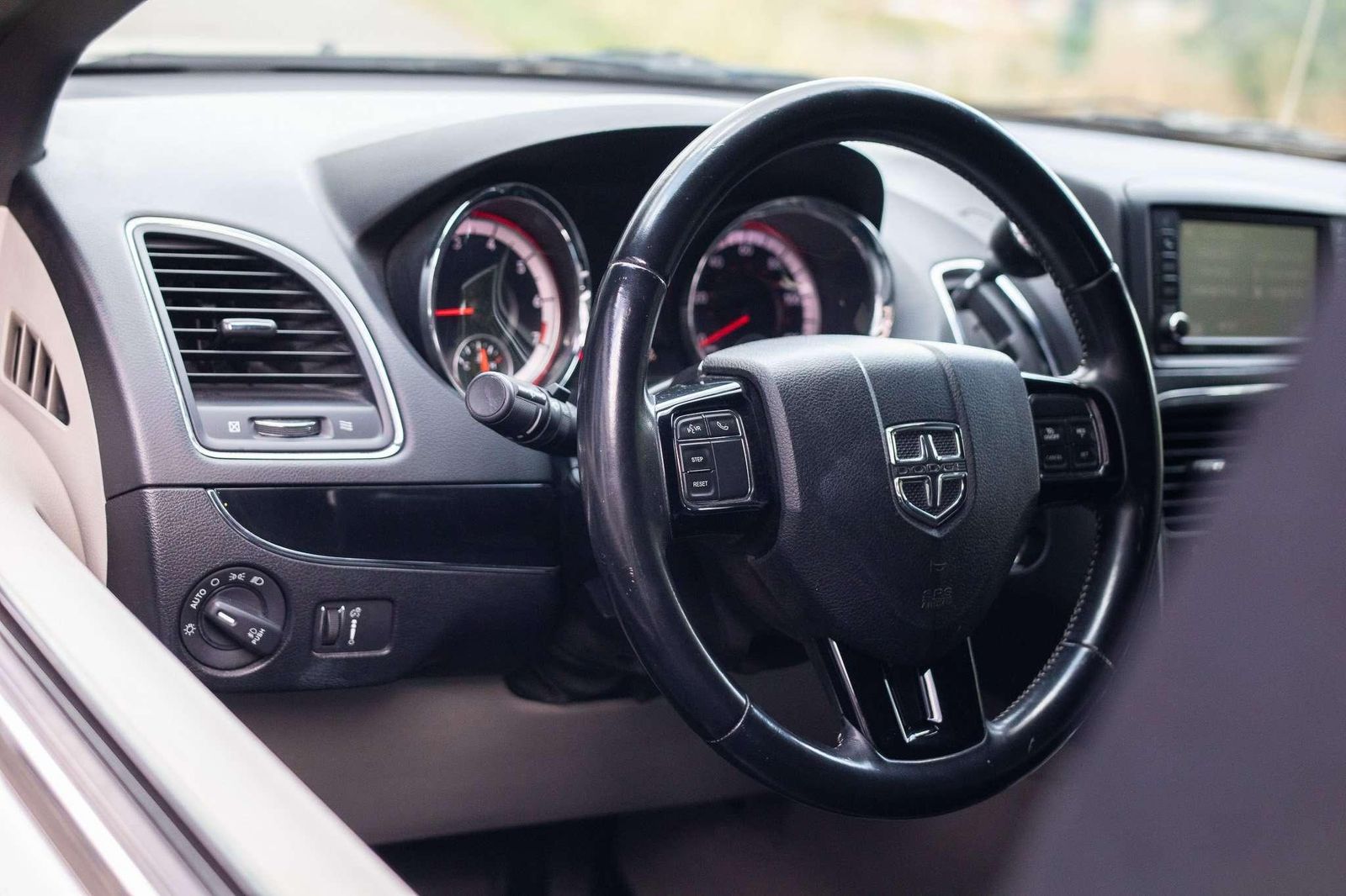 Fahrzeugabbildung Dodge Grand Caravan SXT*TOP Historie*3.6V6*Leder*RFK