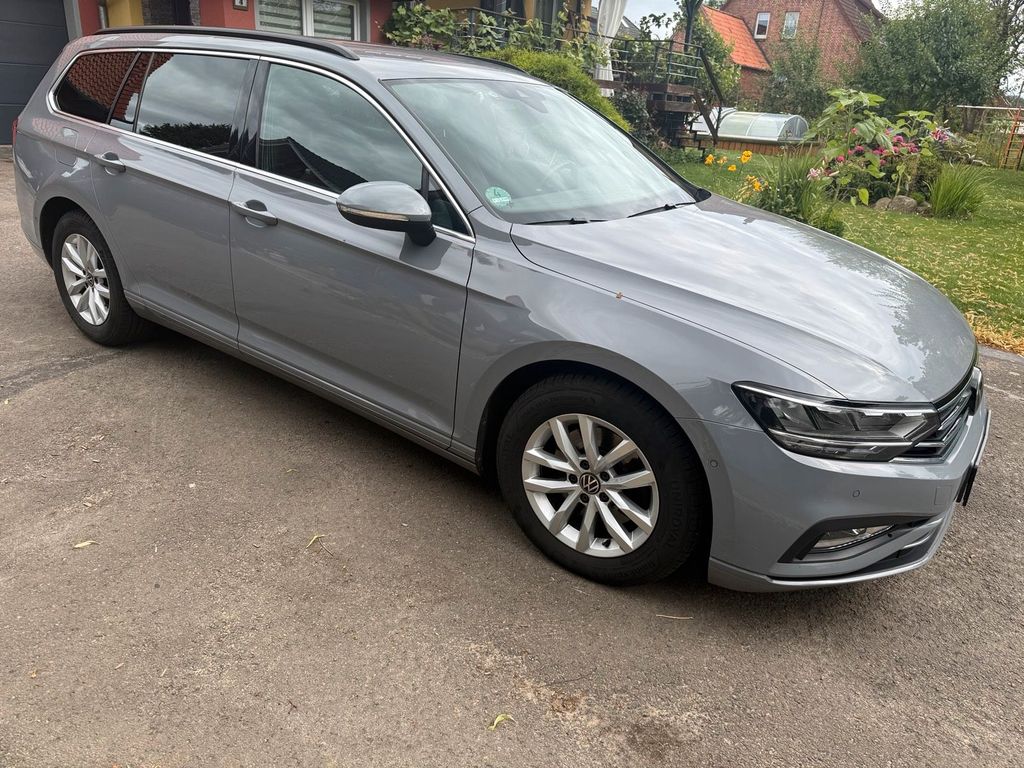 Image of Volkswagen Passat Variant