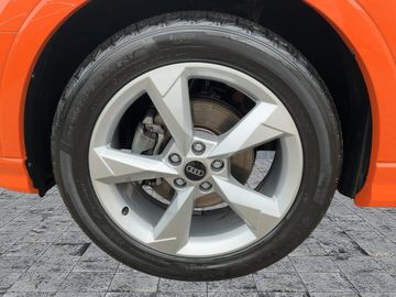Audi Q3 - 8