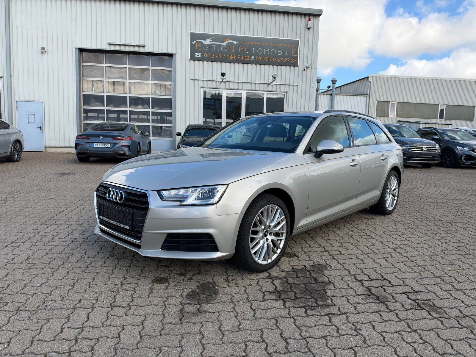 Audi Audi A4 Avant quattro