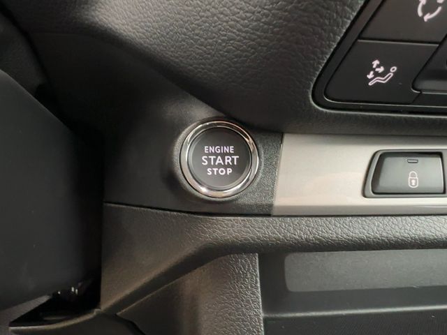 Foto Nummer 19: PEUGEOT Traveller