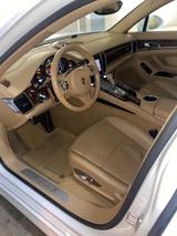 Porsche Panamera 4S S - Porsche Panamera mit Benzin-Antrieb: Limousine