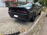 Dodge Challenger Hellcat SRT  - Dodge Challenger: Srt Hellcat