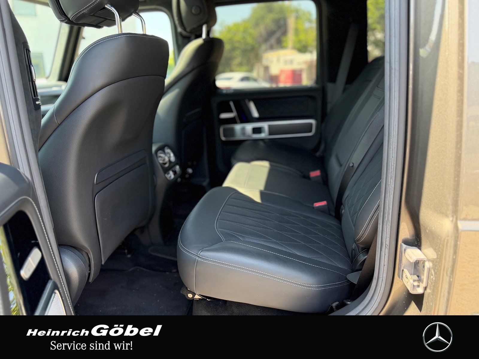 Fahrzeugabbildung Mercedes-Benz G 350 d AMG Line 1.Hand, Night-Paket