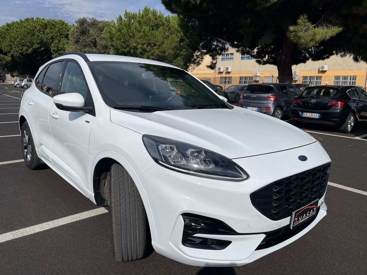 Ford Kuga 2.5 Duratec FHEV HEV ST Line X #50309 imagem 2