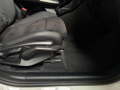 Fahrzeugabbildung BMW 218i Active Tourer M Sport -- AHK/Pano/HeadUp