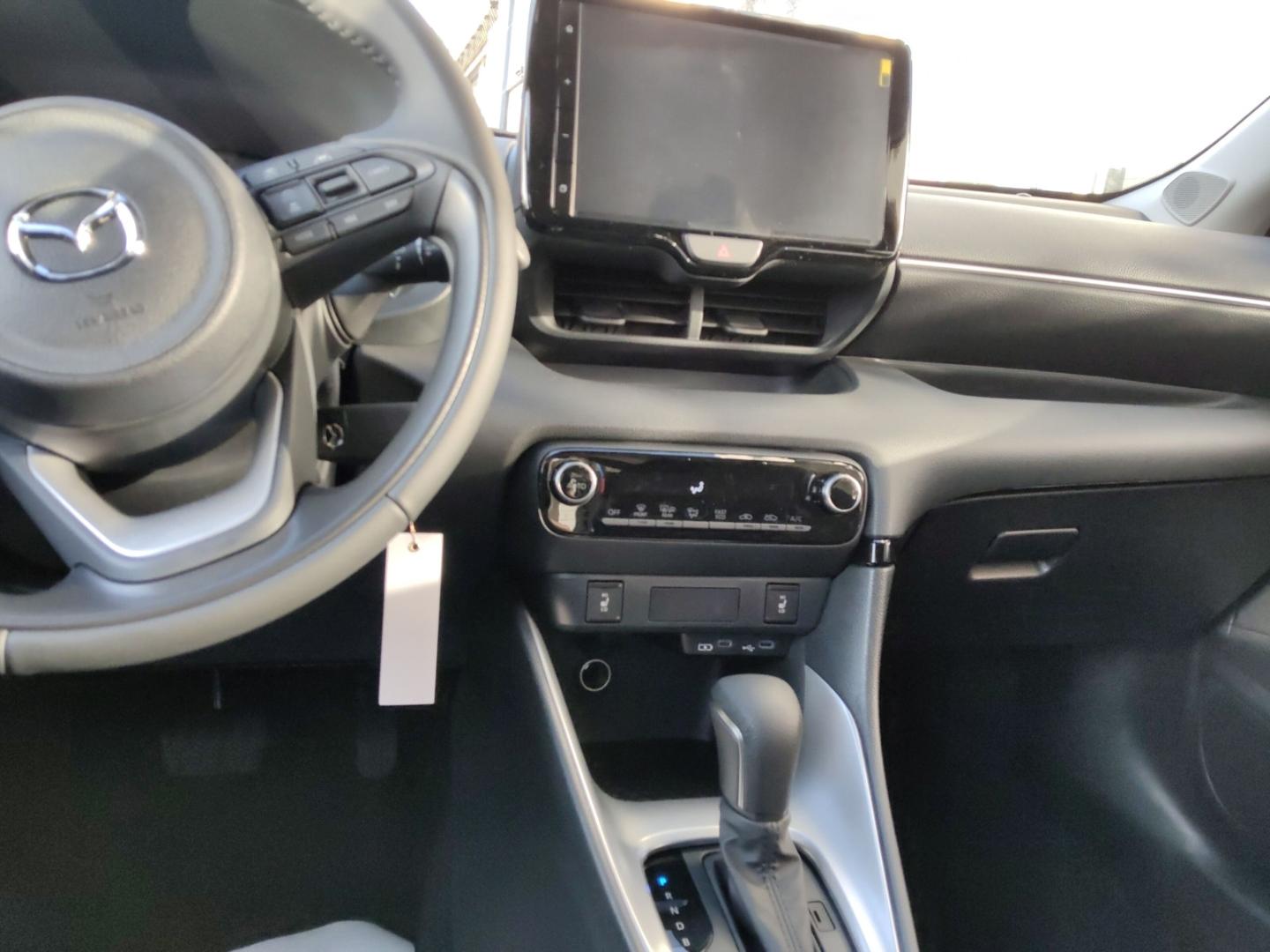 Mazda 2 Hybrid CENTRE-LINE ACC Apple CarPlay Android A