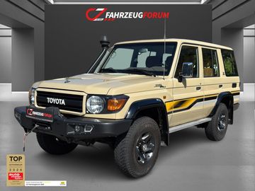 Toyota Land Cruiser GRJ 76L 70th Anniversary Edition