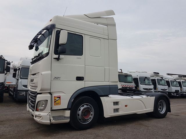 DAF 106 XF 460 SPACECAB euro 6