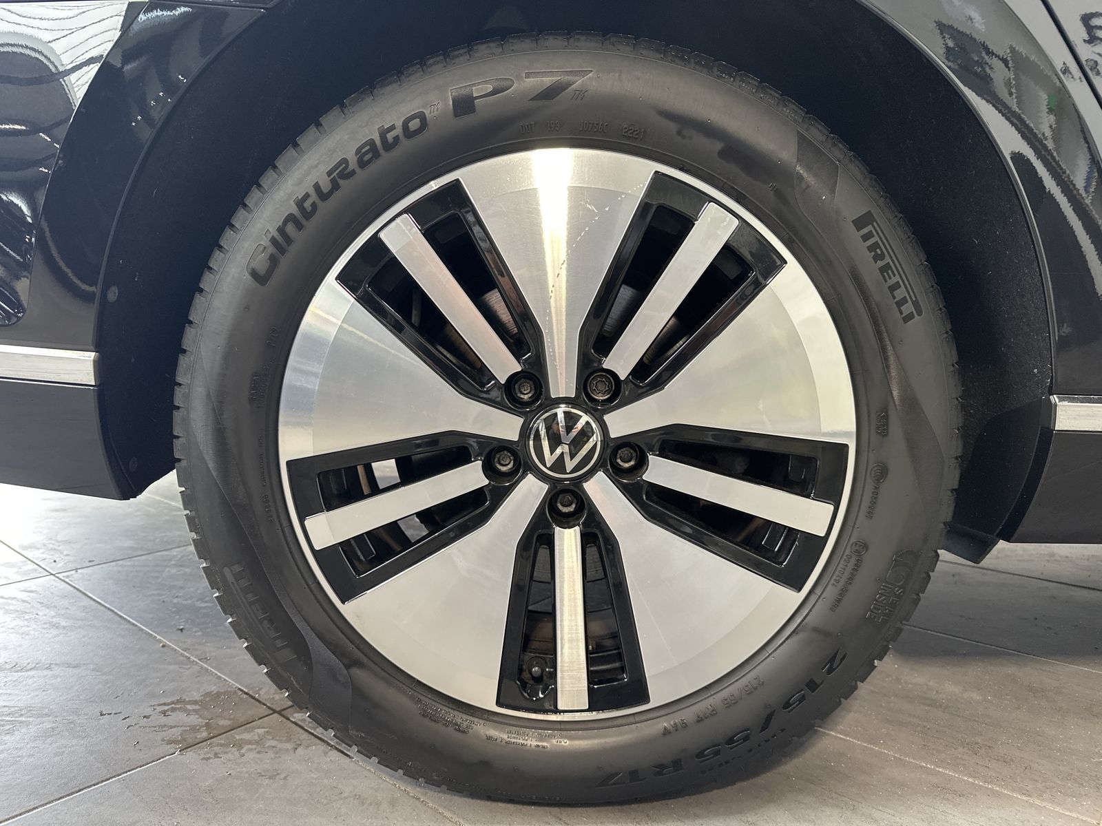 Fahrzeugabbildung Volkswagen Passat Variant GTE NAV+LED+ACC+KAMERA+LEDER+17ZO