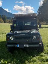 Land Rover Defender 110 Td5 Urlaubsfahrzeug - Land Rover Defender aus 2003