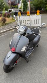 Vespa GTS 300 HPE Super Sport - VESPA GTS 300 HPE SUPER SPORT