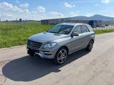Mercedes-Benz ML 350 BlueTEC 4MATIC - - Mercedes-Benz ML 350: 4matic