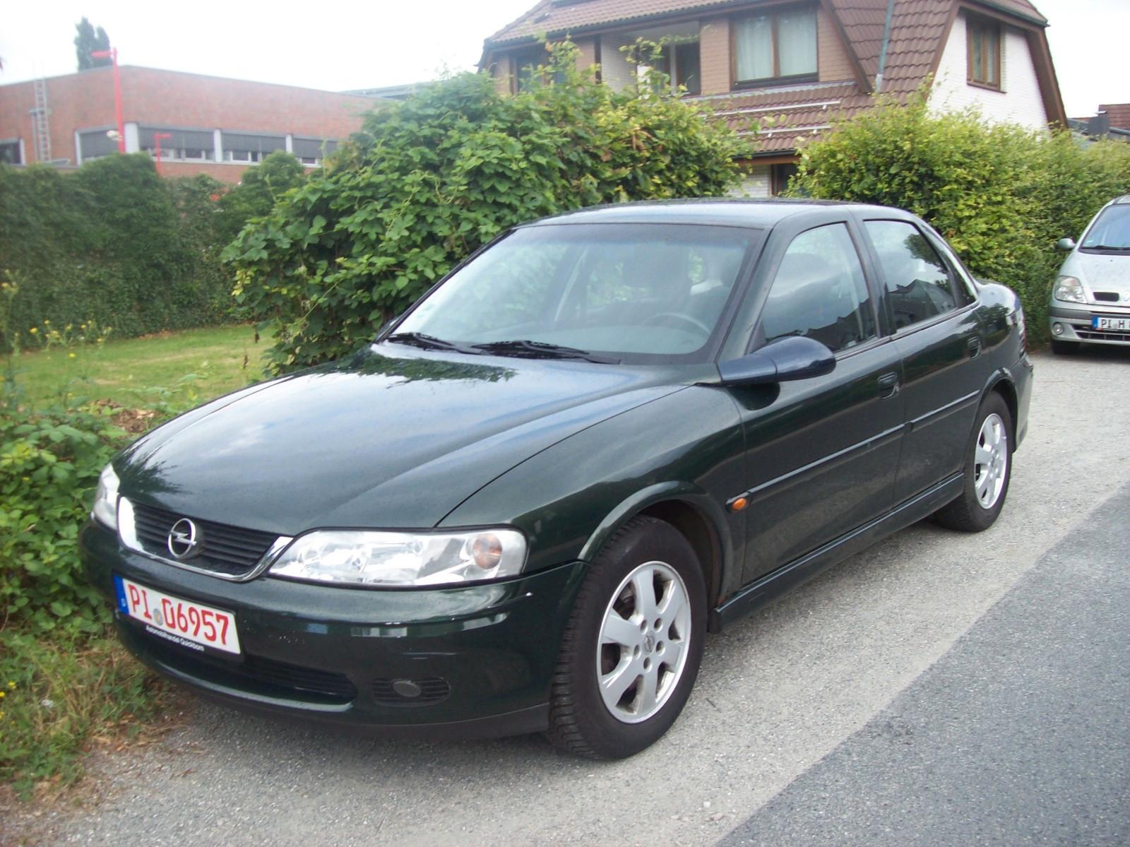 Opel Vectra B LIMOSINE 1.8i AUTOMATIC KLIMA EFH 2002