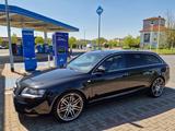 Audi A6 4.2 FSI Avant quattro exclusive S line - Audi A6 aus 2006: Line