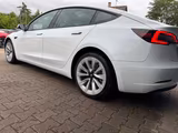 Tesla Model 3 Long Range Dual AWD*Gigafactory Berlin* - scheckheftgepflegte Tesla Gebrauchtwagen