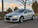 Volkswagen Passat CC 2.0 TSI R-Line | DCC AHK XENON AUX - Volkswagen Passat CC mit Benzin-Antrieb: Limousine, 2.0