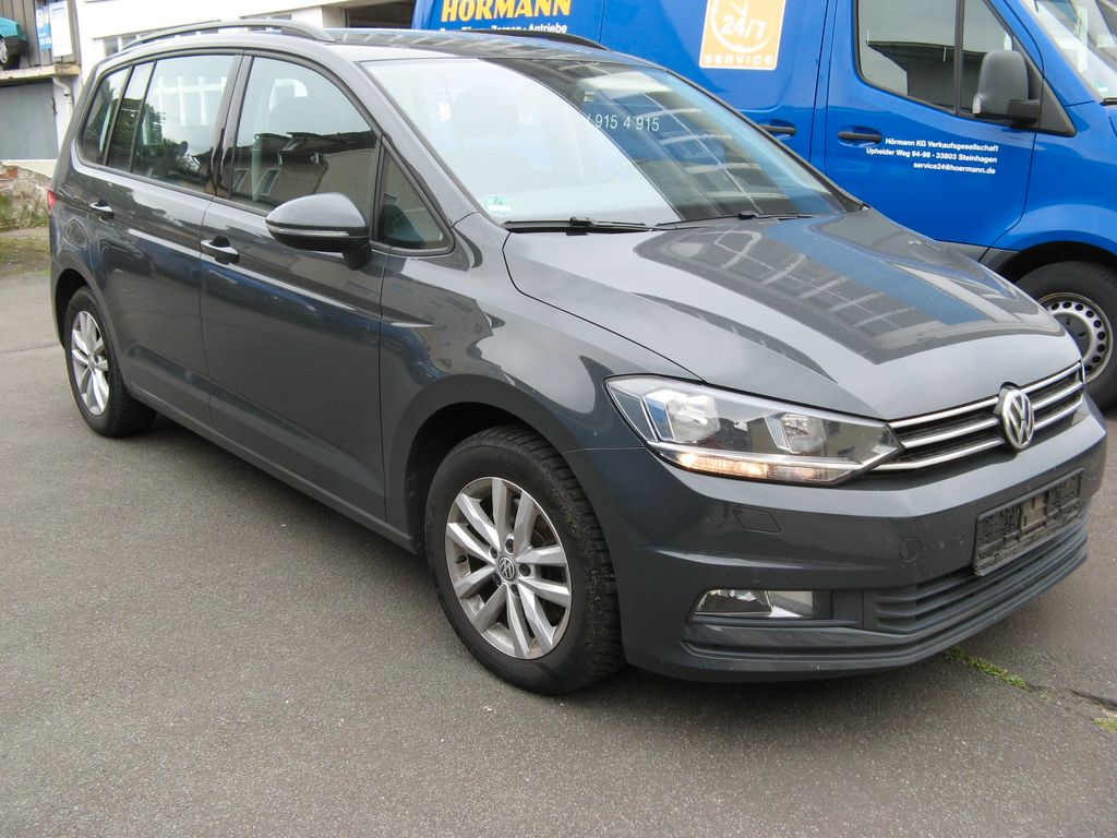 Image of Volkswagen Touran