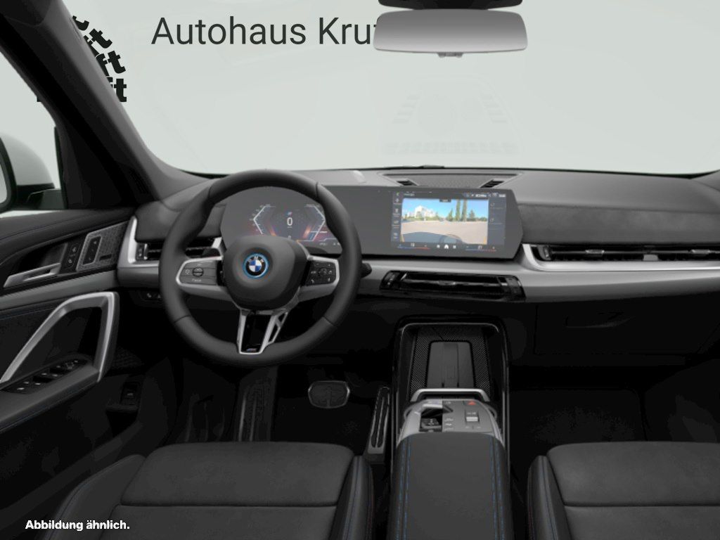 BMW iX1 - Bild 5