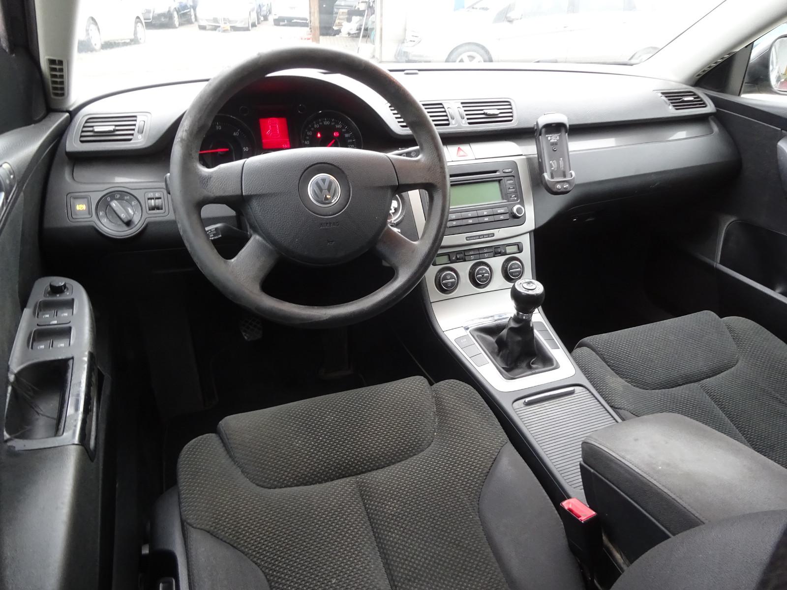 Volkswagen Passat 2006 — photo 9