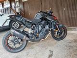 KTM 1290 Superduke R