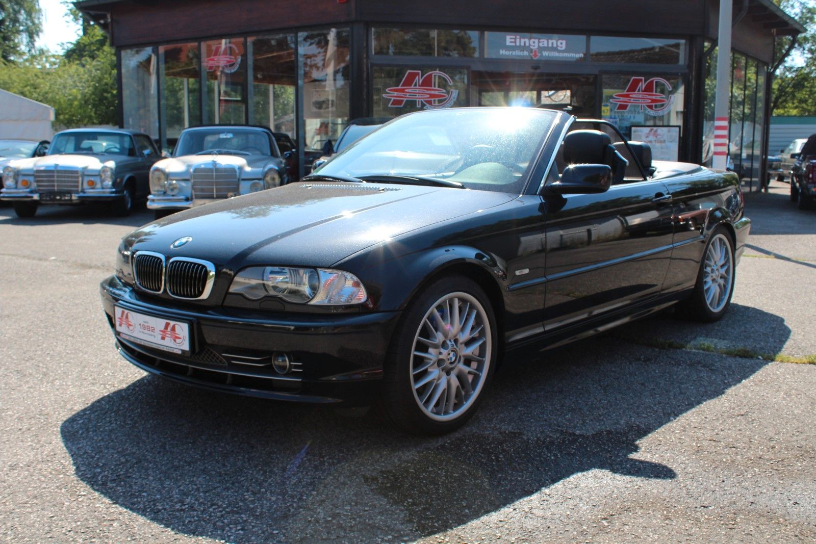 330Ci CABRIO 1. Hand Scheckheft!!