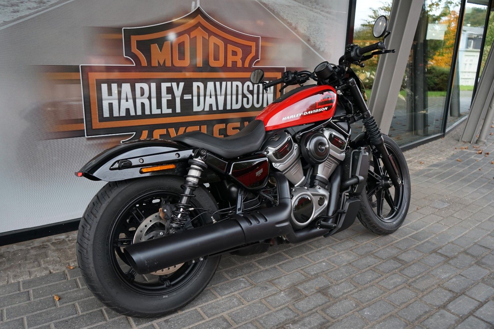 Fahrzeugabbildung Harley-Davidson Sportster Nightster 975