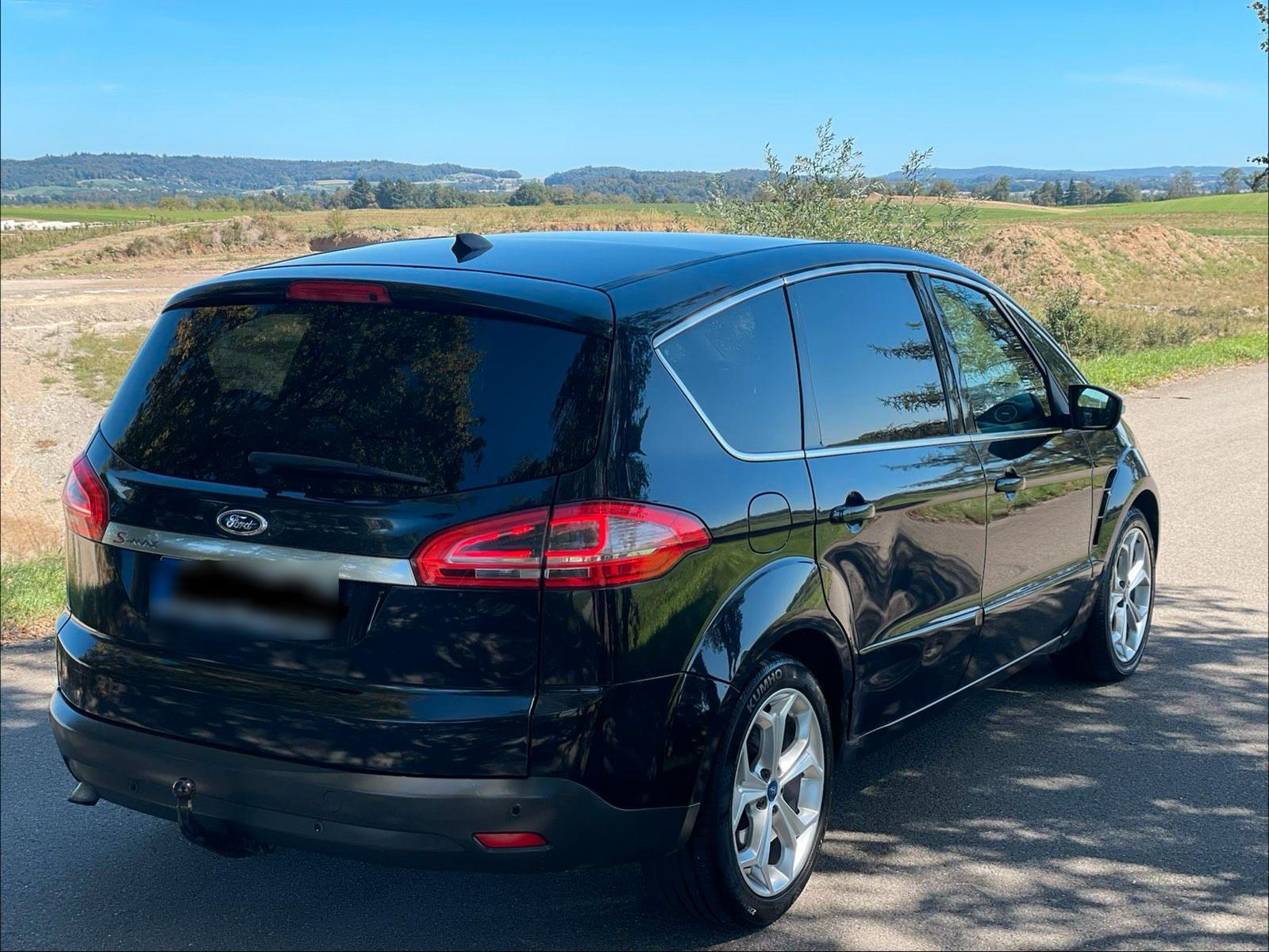 Ford S-Max