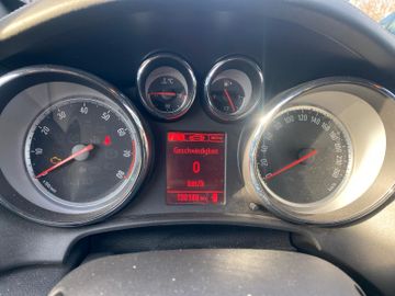 Bild 9 Opel Cascada Edit*SHZ*LENKR.-HZ*TEMPOM*PDC v+h*TÜV