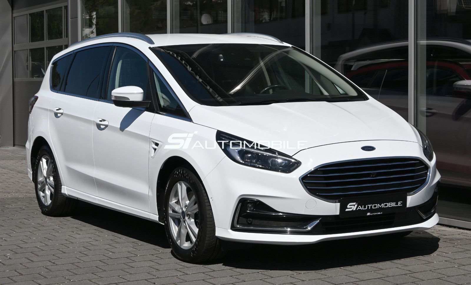 Fahrzeugabbildung Ford S-Max 2.0D EcoBlue Titanium °ACC°AHK°STANDHEIZ°