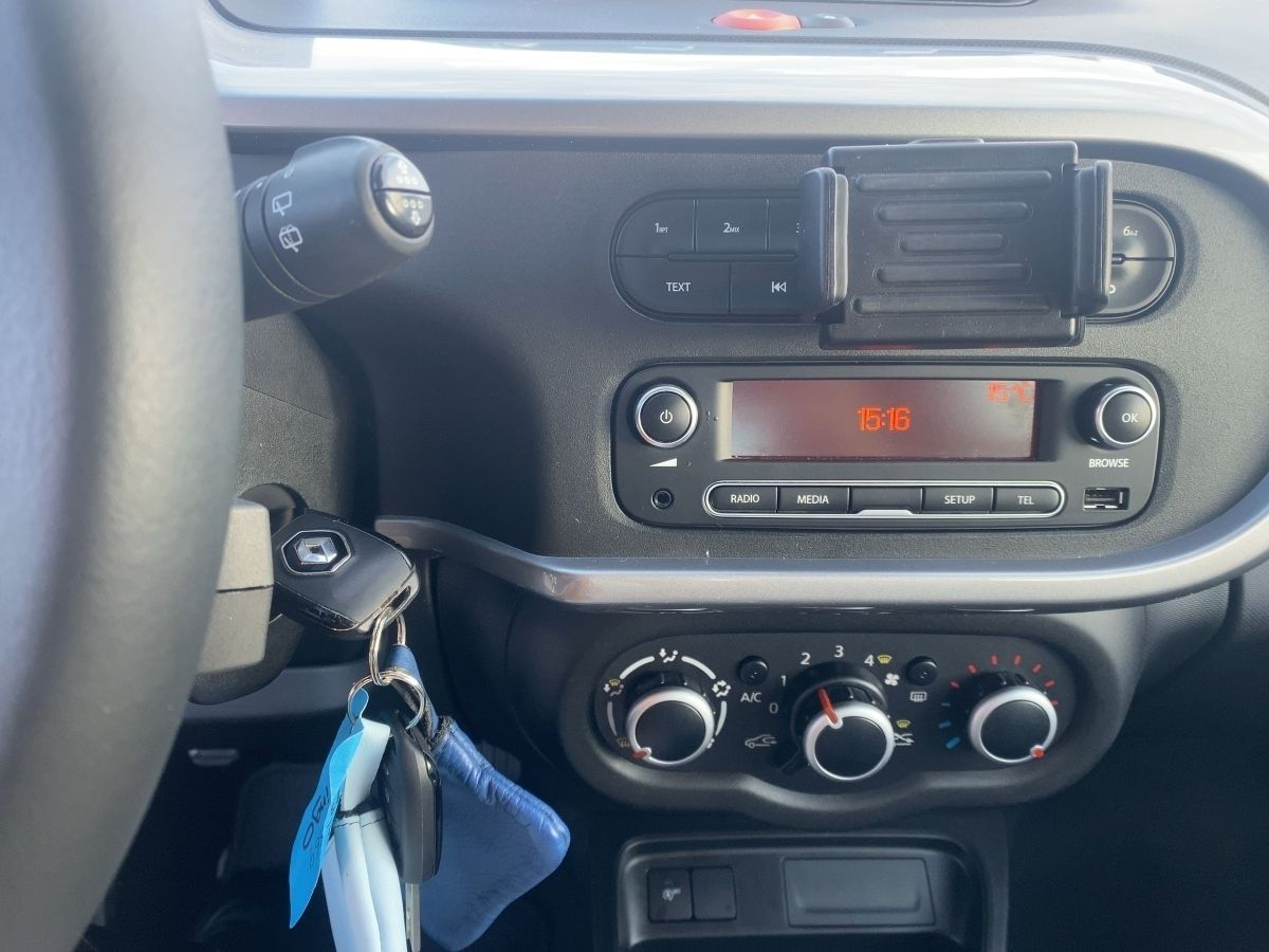 Fahrzeugabbildung Renault Twingo Zen SCe 65 SHZ Klima Bluetooth DAB+