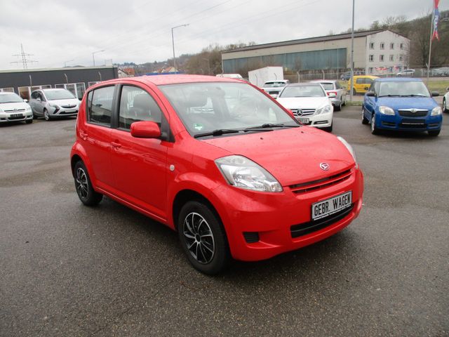 Daihatsu Sirion 1.0