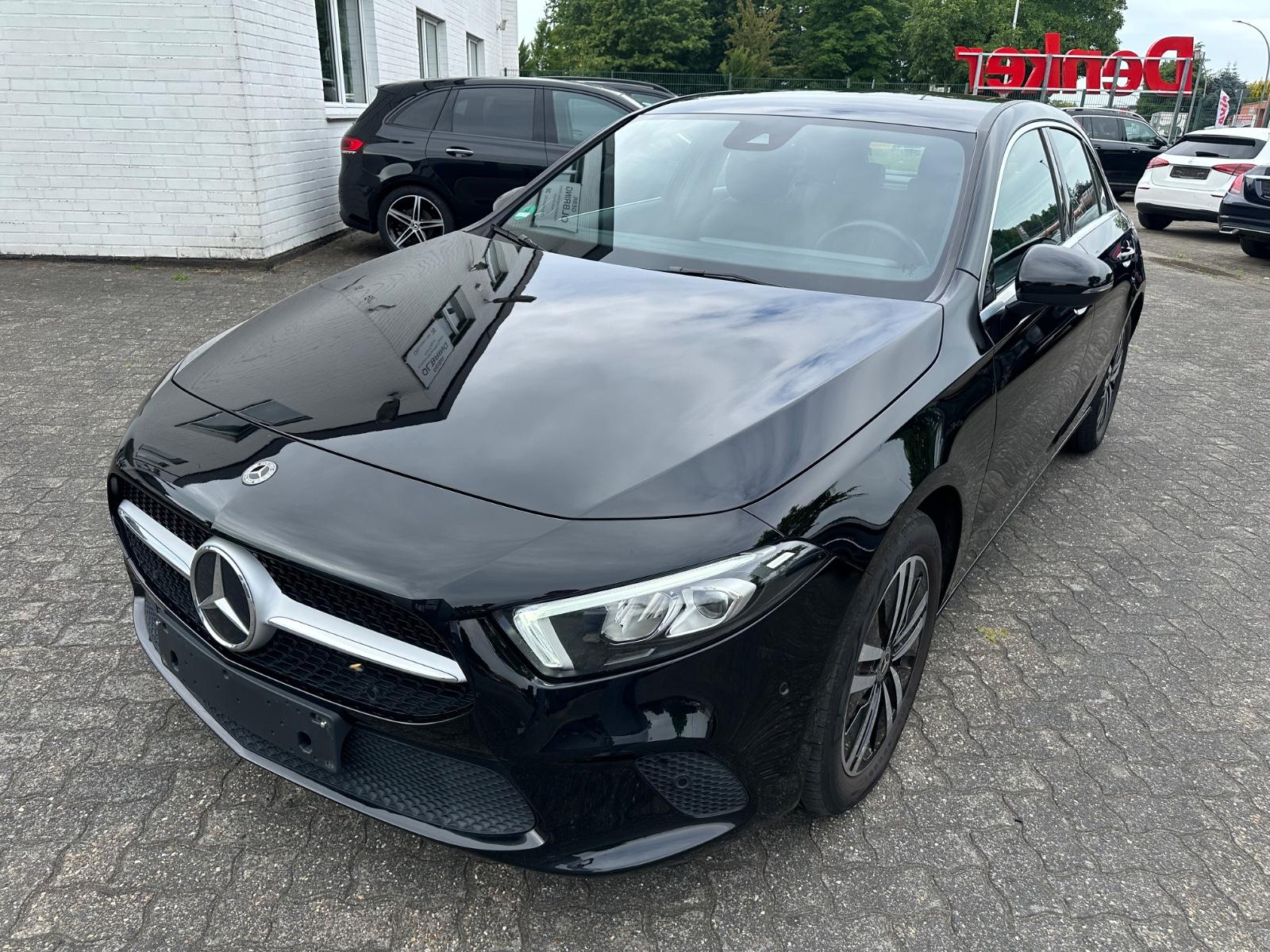 Mercedes-Benz A 250 e DCT Progressive LED Kamera Ambiente