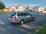 Ford 2 Jahre TÜV gute Zustand - Ford Focus aus 2004: Kombi