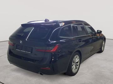 BMW 320 - 4
