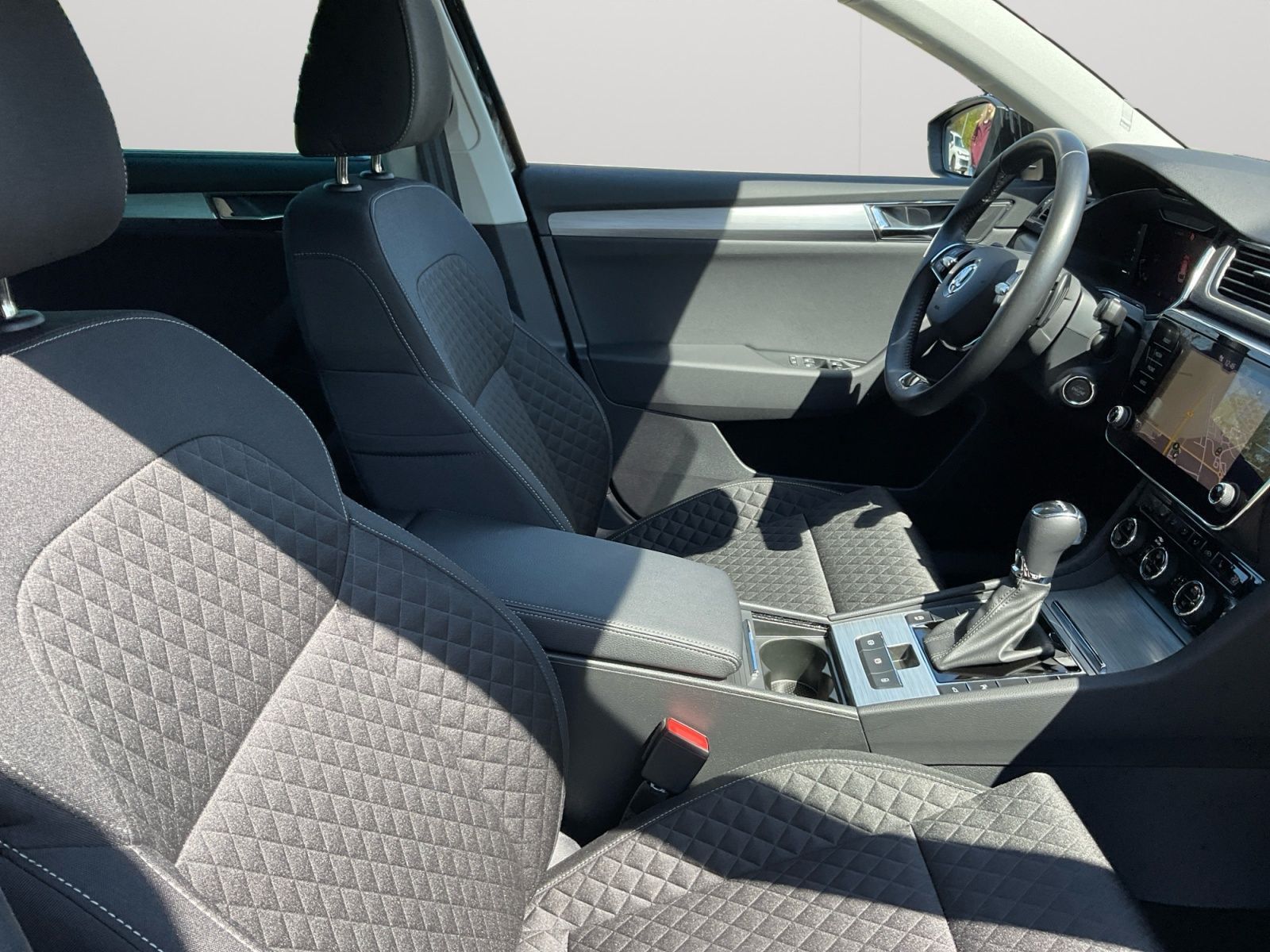 Skoda Superb - Bild 16
