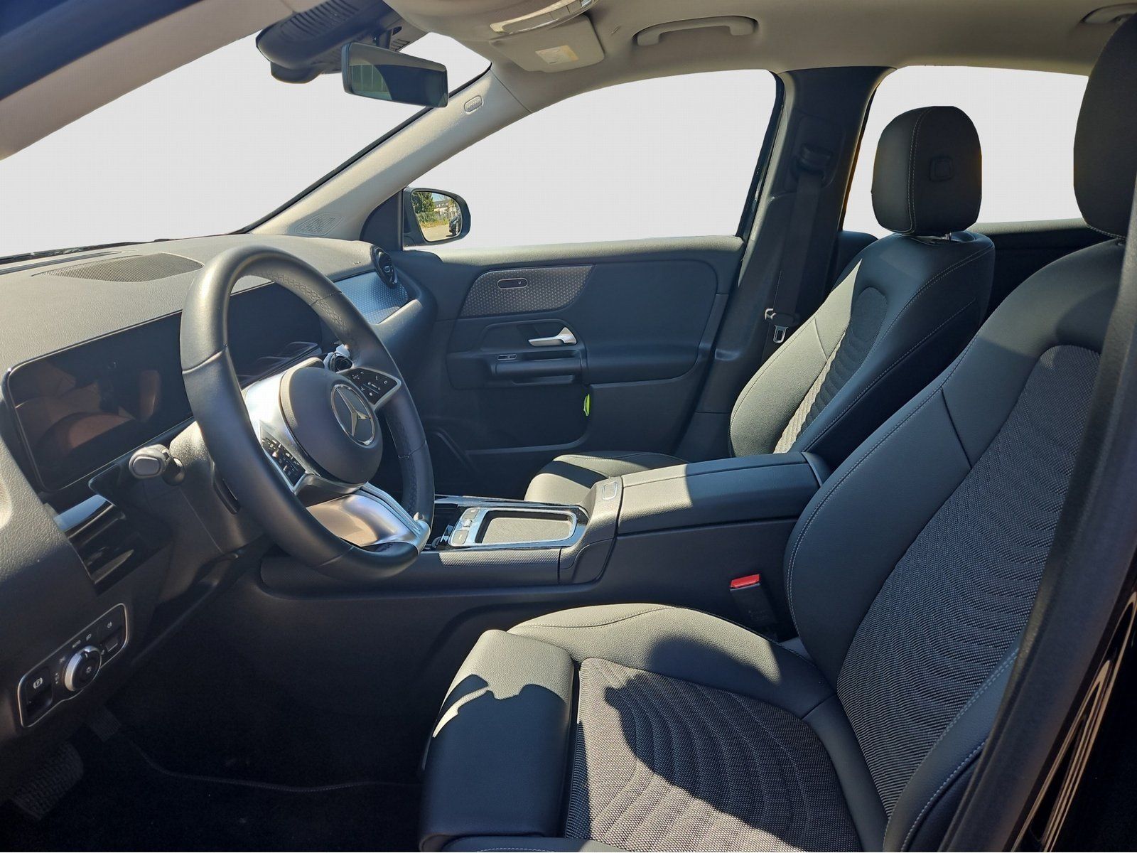 Fahrzeugabbildung Mercedes-Benz GLA 200