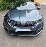 Skoda Octavia 2.0 TSI DSG RS Combi RS - Skoda Octavia: Privatanbieter