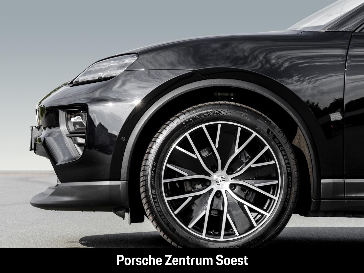 Porsche Macan Electric Basis/21-Zoll/Panoramadach/BOSE