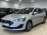 Ford Focus Titanium Pano*Navi*CarPlay*AHK*R-Cam*LED*