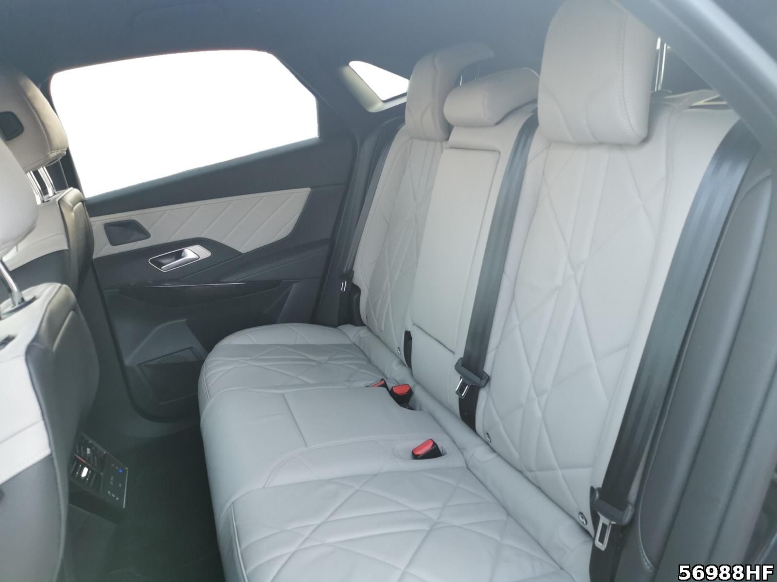 Fahrzeugabbildung DS Automobiles DS7