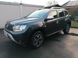 Dacia Duster TCe 150 2WD Adventure Leder,Pdc,Nav,SHZ - Dacia Duster von privat