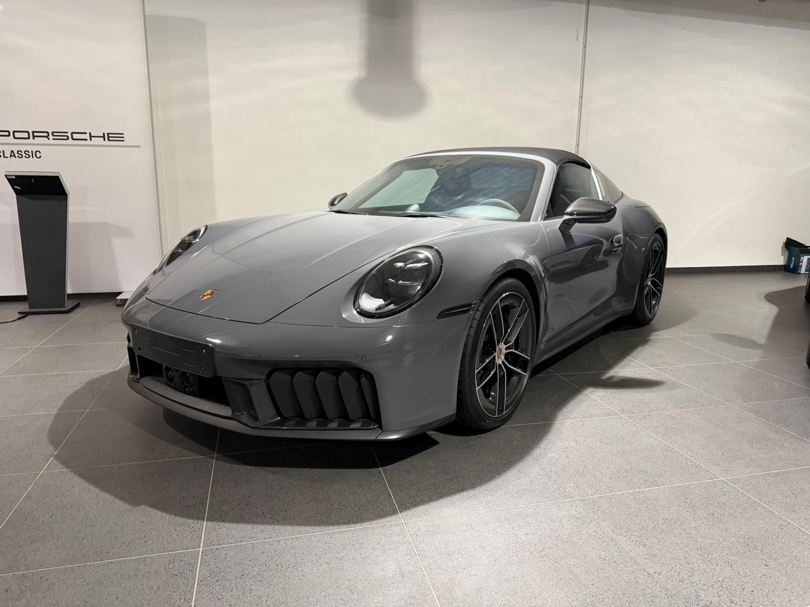 Porsche 992 Targa 4 GTS*LIFT*PCCB*CARBON*BURMESTER*INNO
