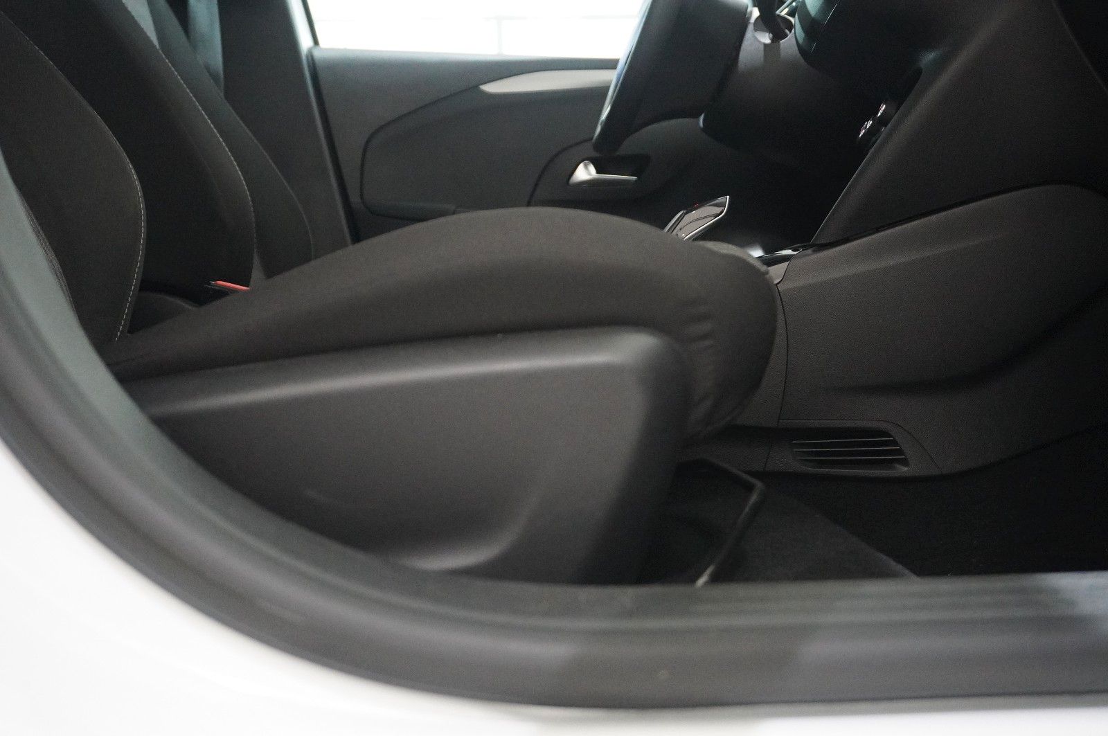 Fahrzeugabbildung Opel Corsa-e  EDITION 7,4kw/50kwh/Wärmepumpe