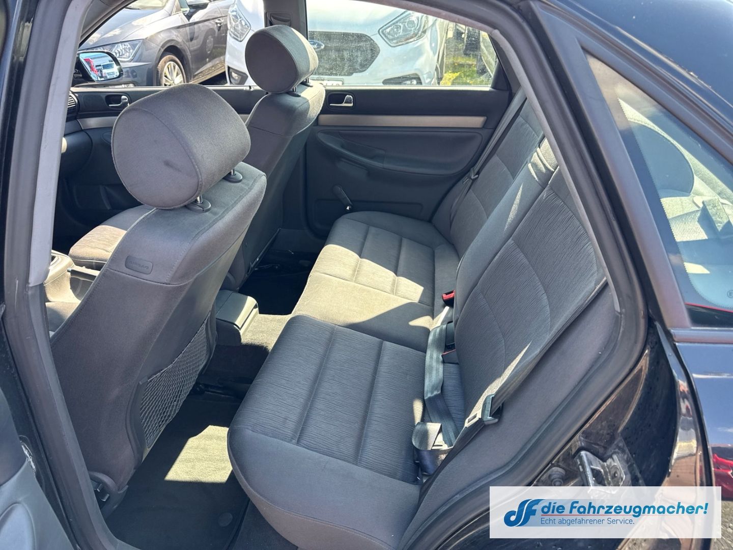 Fahrzeugabbildung Audi A4 1.6 Klimaautom  TÜV 01/27 *EXPORT