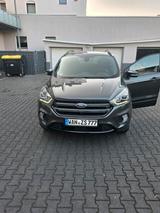 Ford Kuga ST Line LPG zu verkaufen Tüv Bis... - Ford Kuga mit LPG-Antrieb