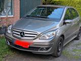 Mercedes-Benz Mercedes Benz B200 | Automatik | Xenon | P... - Mercedes-Benz B 200 in Osnabrück