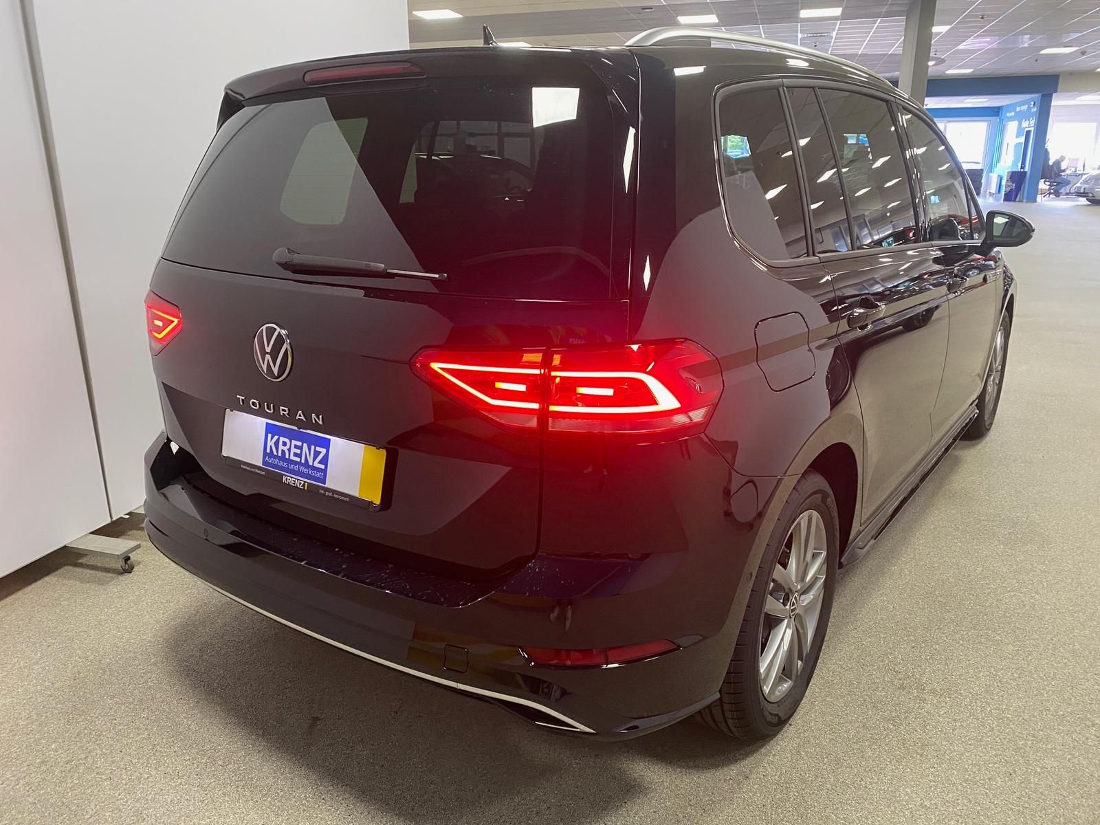 Fahrzeugabbildung Volkswagen Touran 1.5 TSI R-LINE COMFORTLINE DSG+ACC+AHK