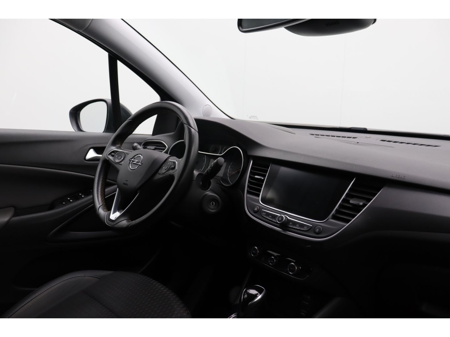 Fahrzeugabbildung Opel Crossland 1.2 AHK Einparkhilfe DAB