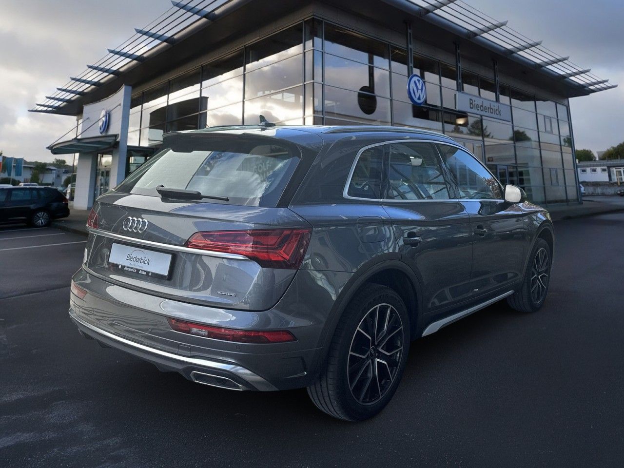 Audi Q5 50 TFSI e quattro S line 20 PANO AHK RFK foto 3